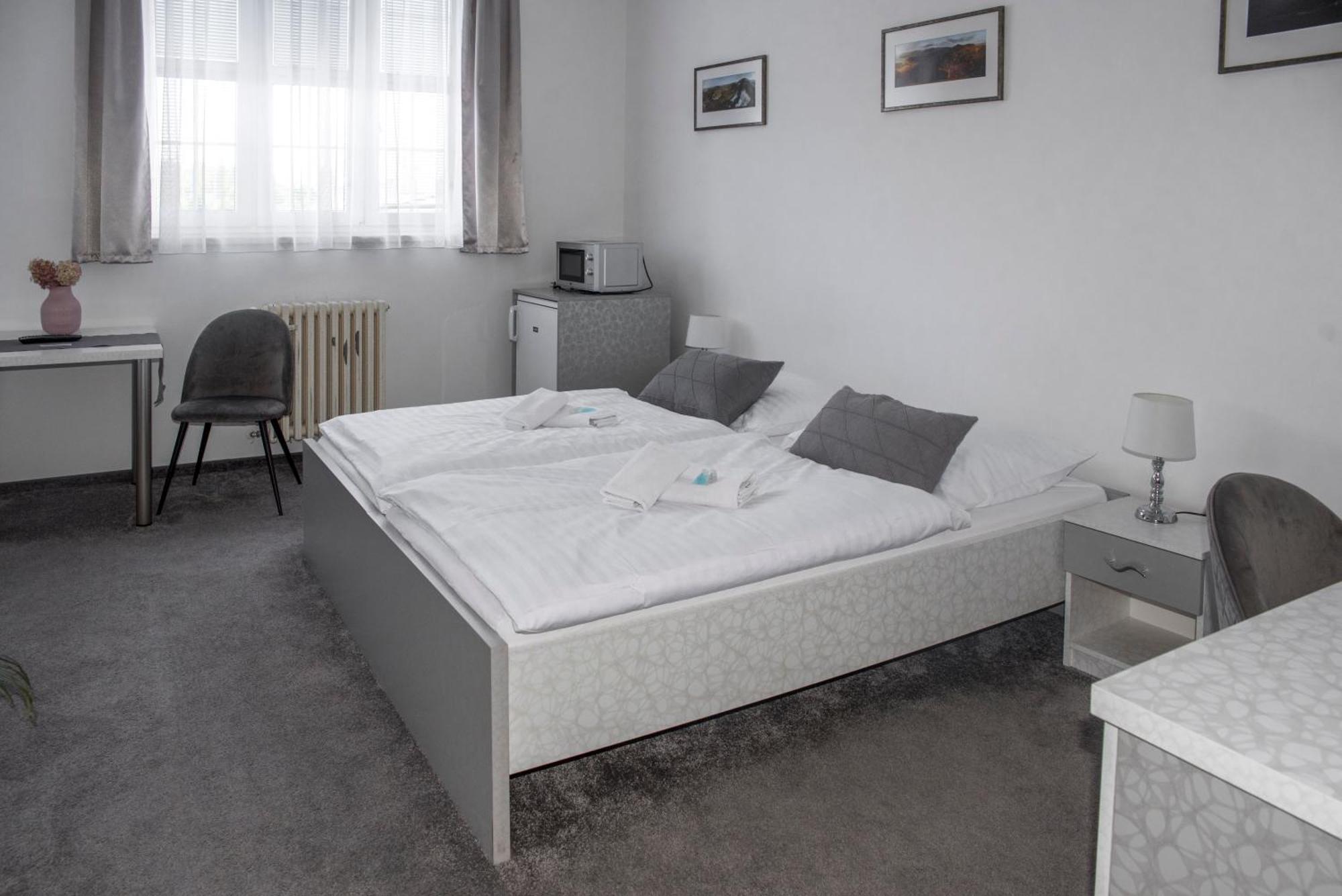 Classic Apartmany Trinec Extérieur photo