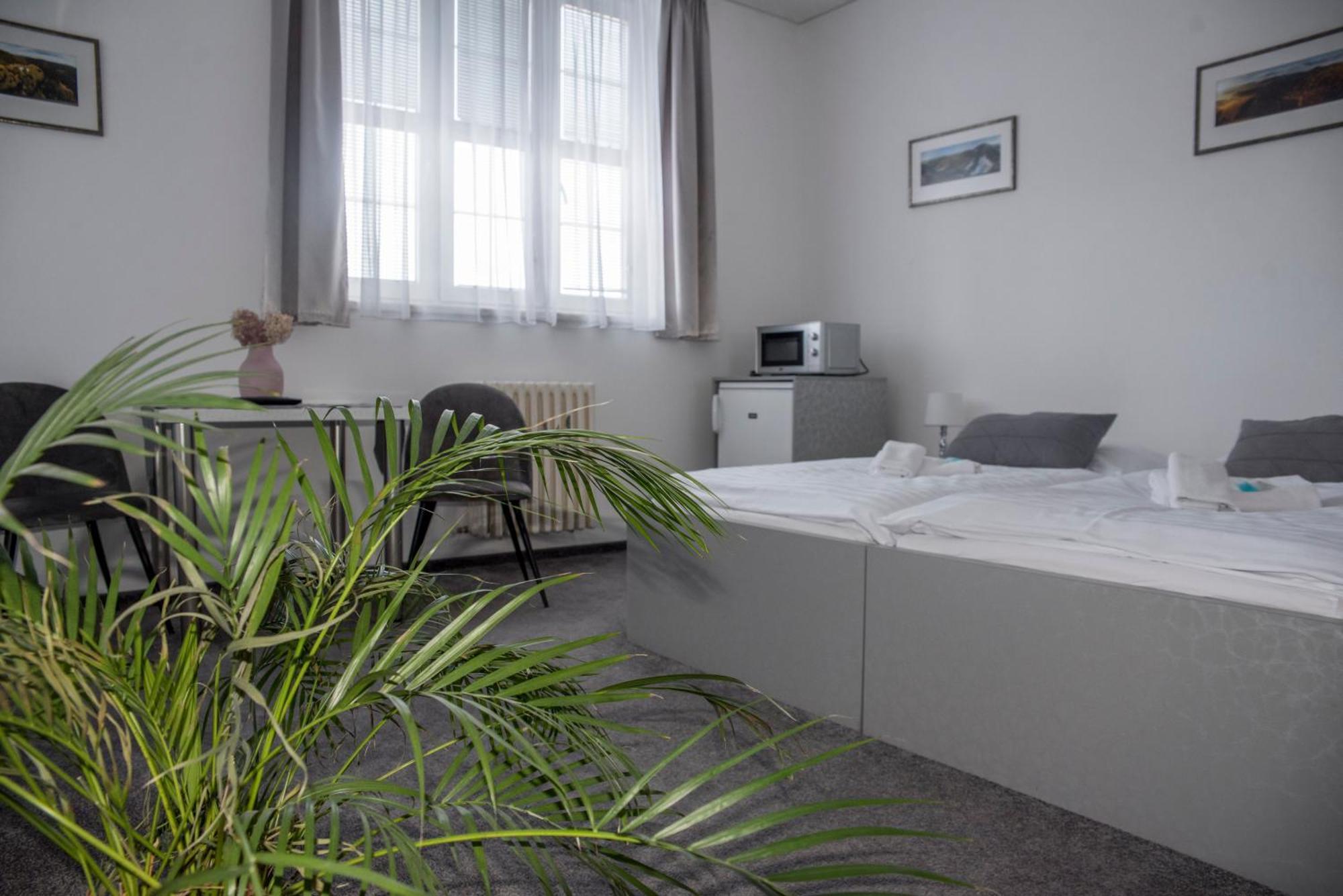 Classic Apartmany Trinec Extérieur photo