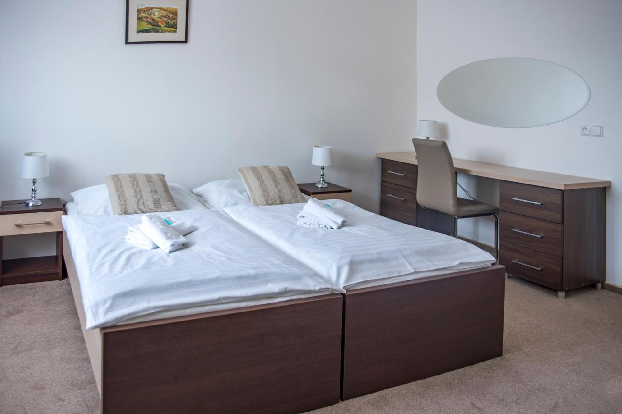 Classic Apartmany Trinec Extérieur photo